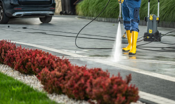 Best Commercial Pressure Washing  in Beverly, MA